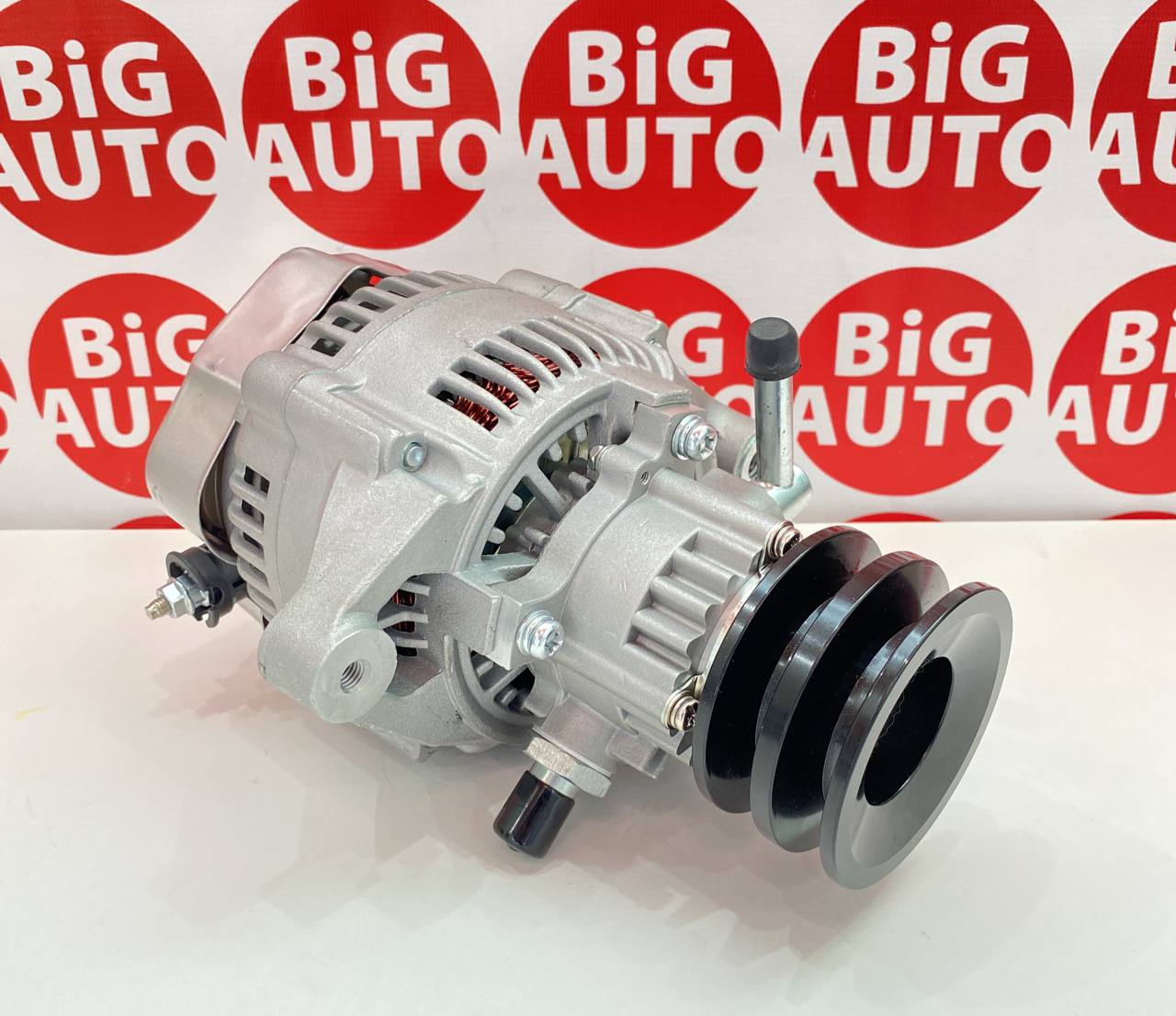 Генератор Toyota 3L/5L 12V 70A (27040-54240) c вакуумом