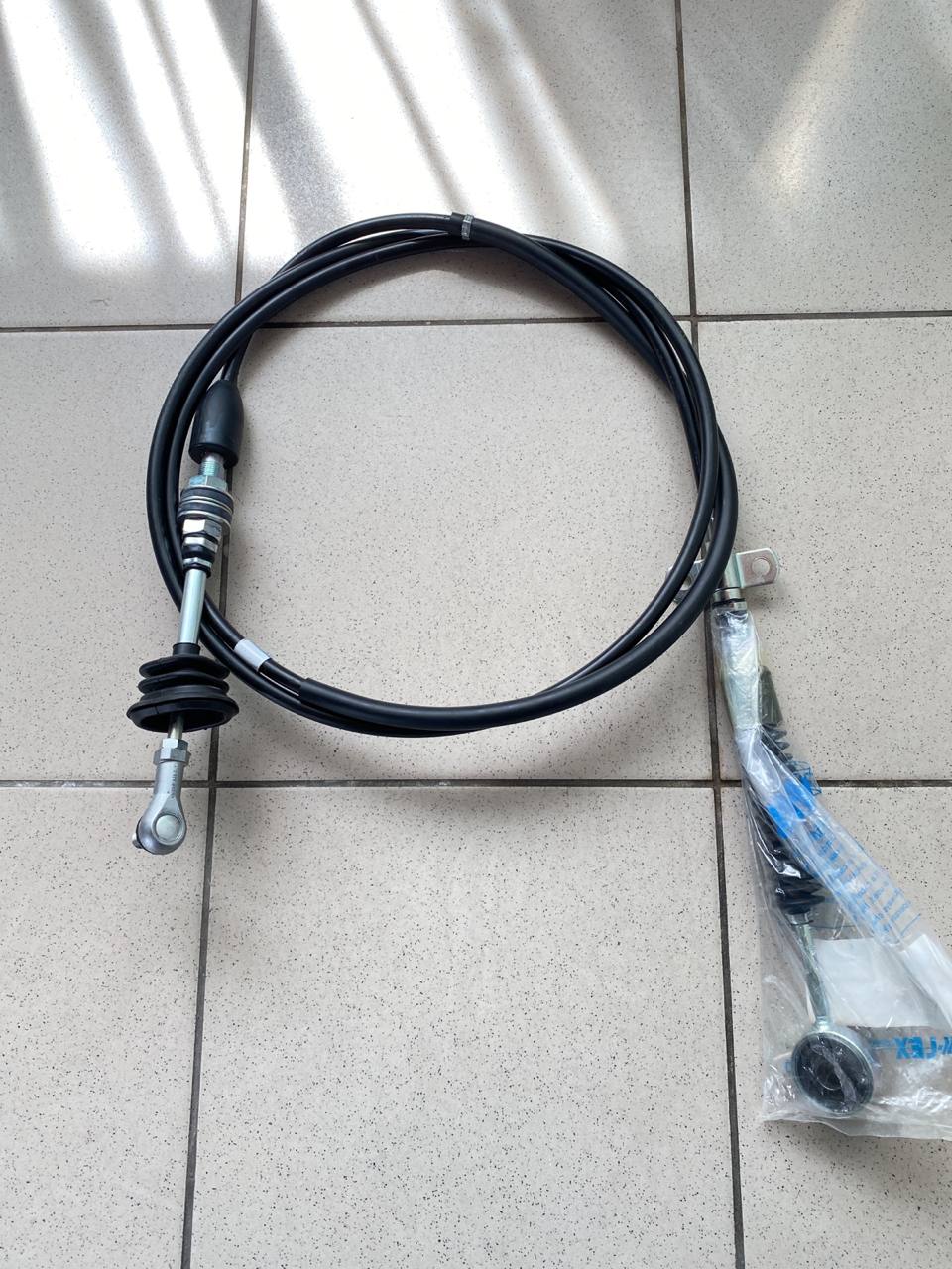 Трос КПП Nissan UD (34560-Z0019) 4UT1018